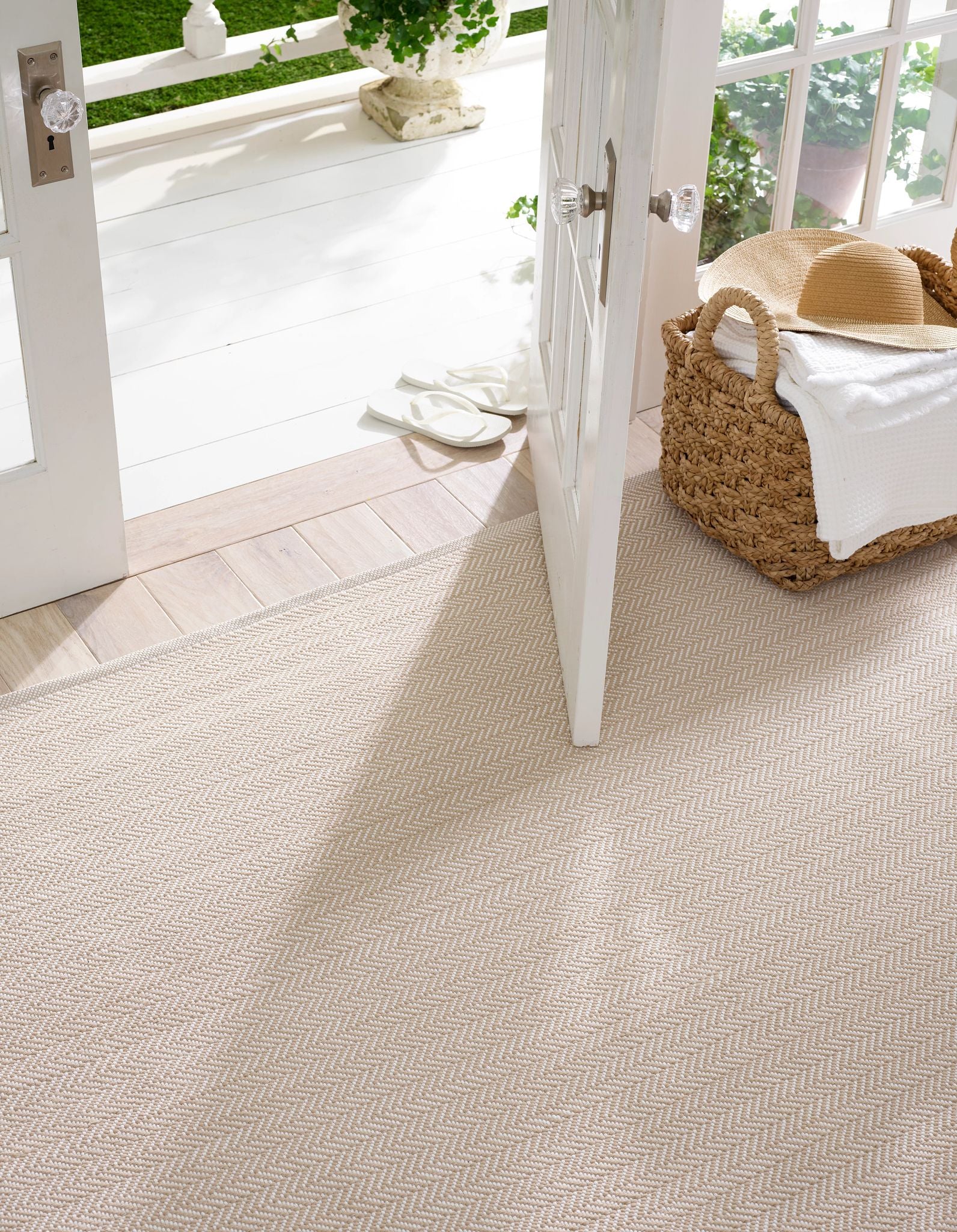 Herringbone Linen/White Handwoven Indoor/Outdoor Rug - DA291 - Runner-2.5x18