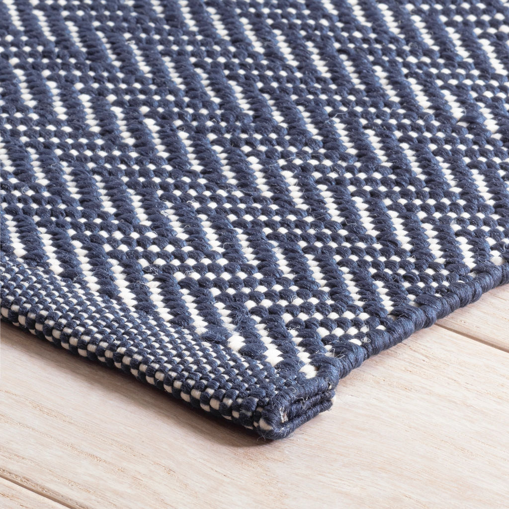 Herringbone Navy/Ivory Handwoven Indoor/Outdoor Rug - DA389 - Runner-2.5x18