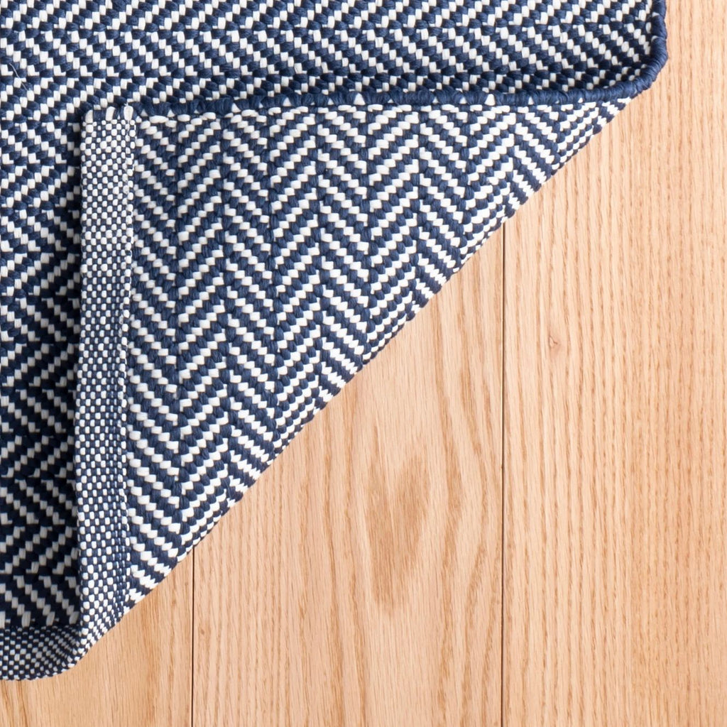 Herringbone Navy/Ivory Handwoven Indoor/Outdoor Rug - DA389 - Runner-2.5x18