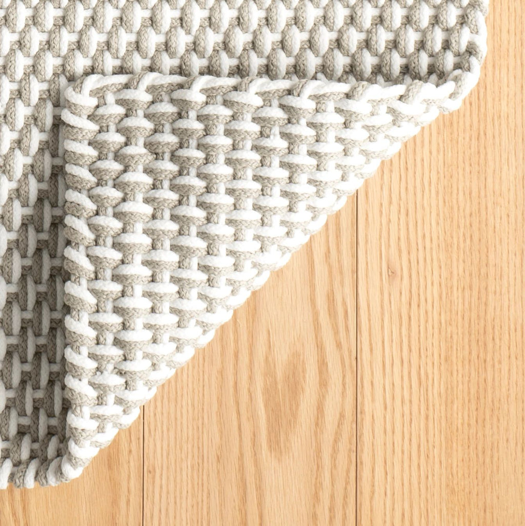 Two-Tone Rope Platinum/White Handwoven Indoor/Outdoor Rug - DA410 - Runner-2.5x18