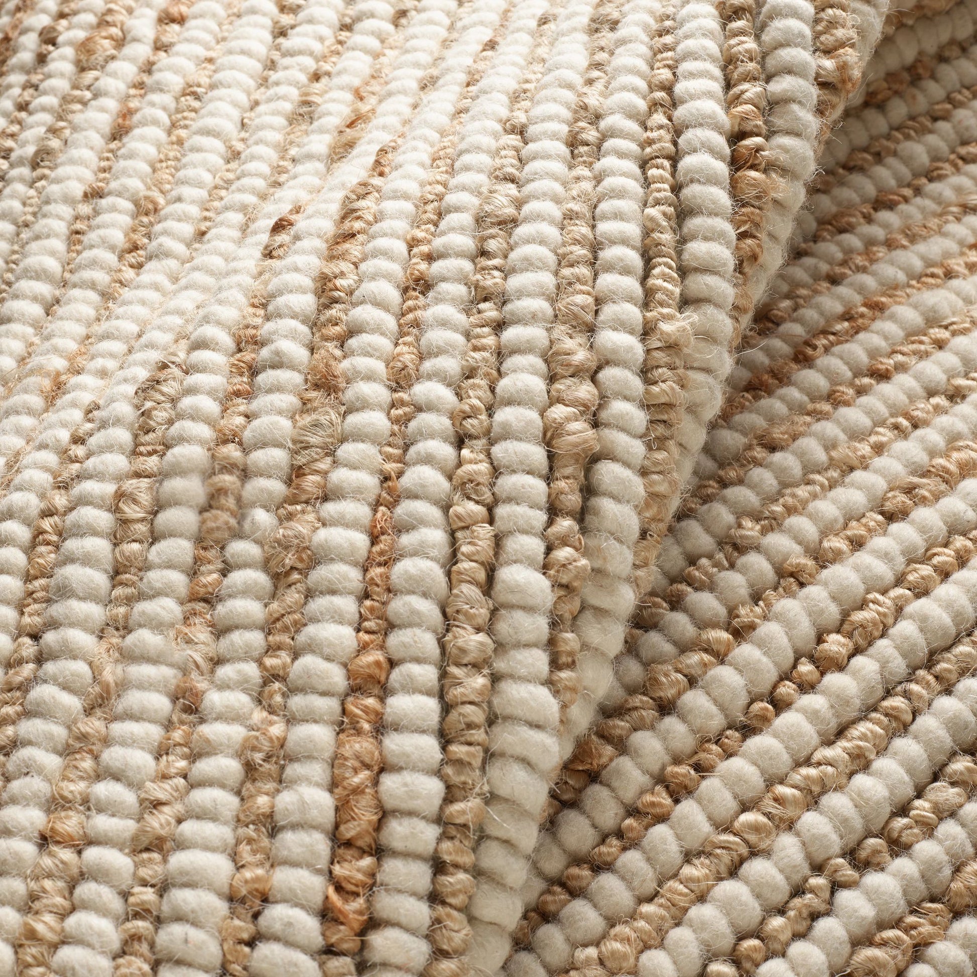 Twiggy Natural Handwoven Wool/Jute Rug - DA779 - 10x14