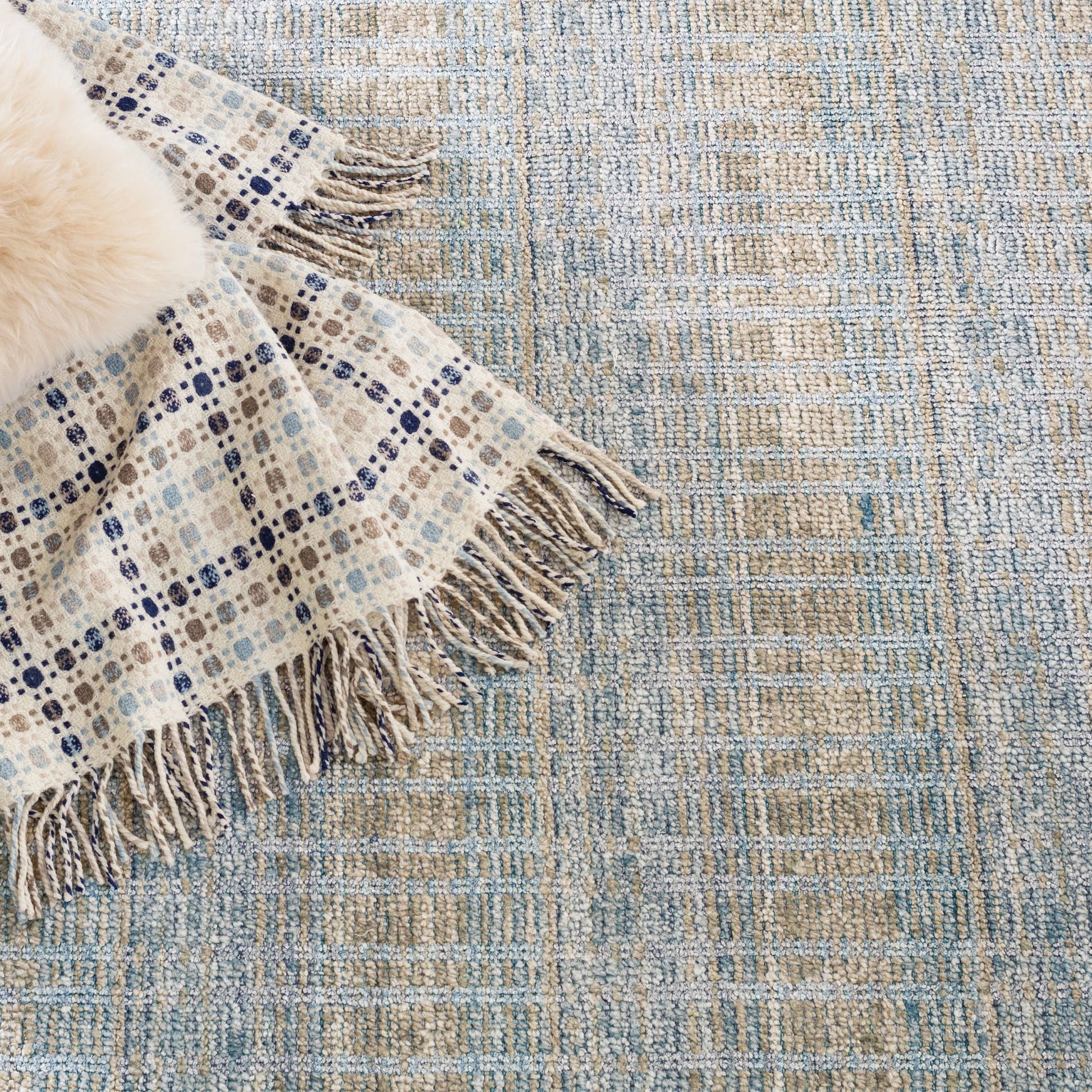 Geneva Handwoven Viscose/Cotton Rug - DA929 - 10x14