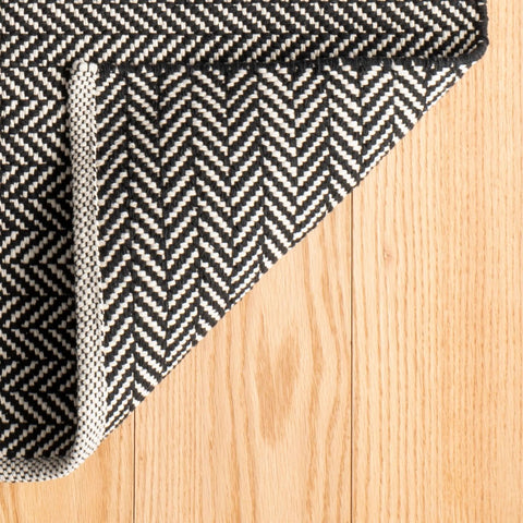 Herringbone Black Handwoven Cotton Rug - DA970 - Runner-2.5x12