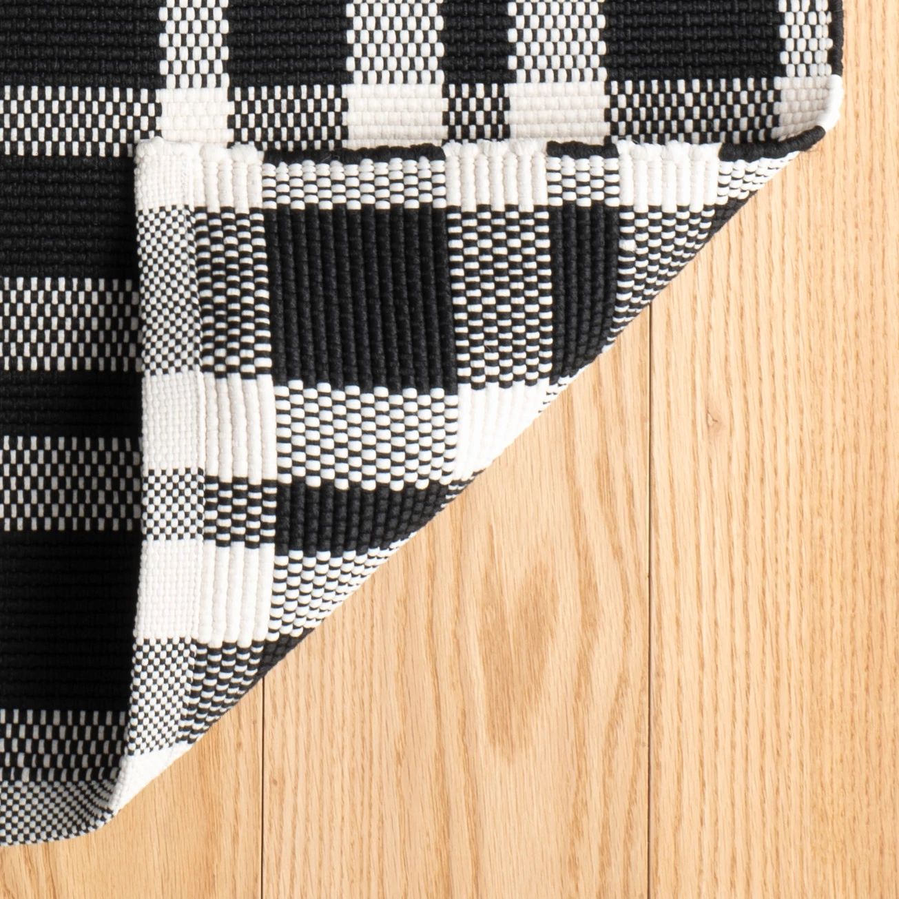Tattersall Black Handwoven Indoor/Outdoor Rug - DA982 - Runner-2.5x18