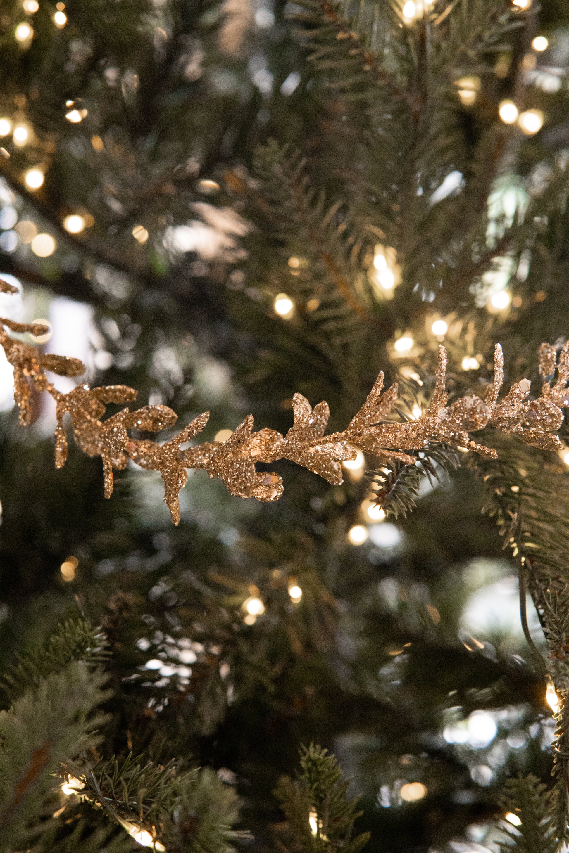 Faux Boxwood Garland with Glitter