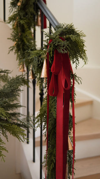 Cascading Cedar Garland 6'