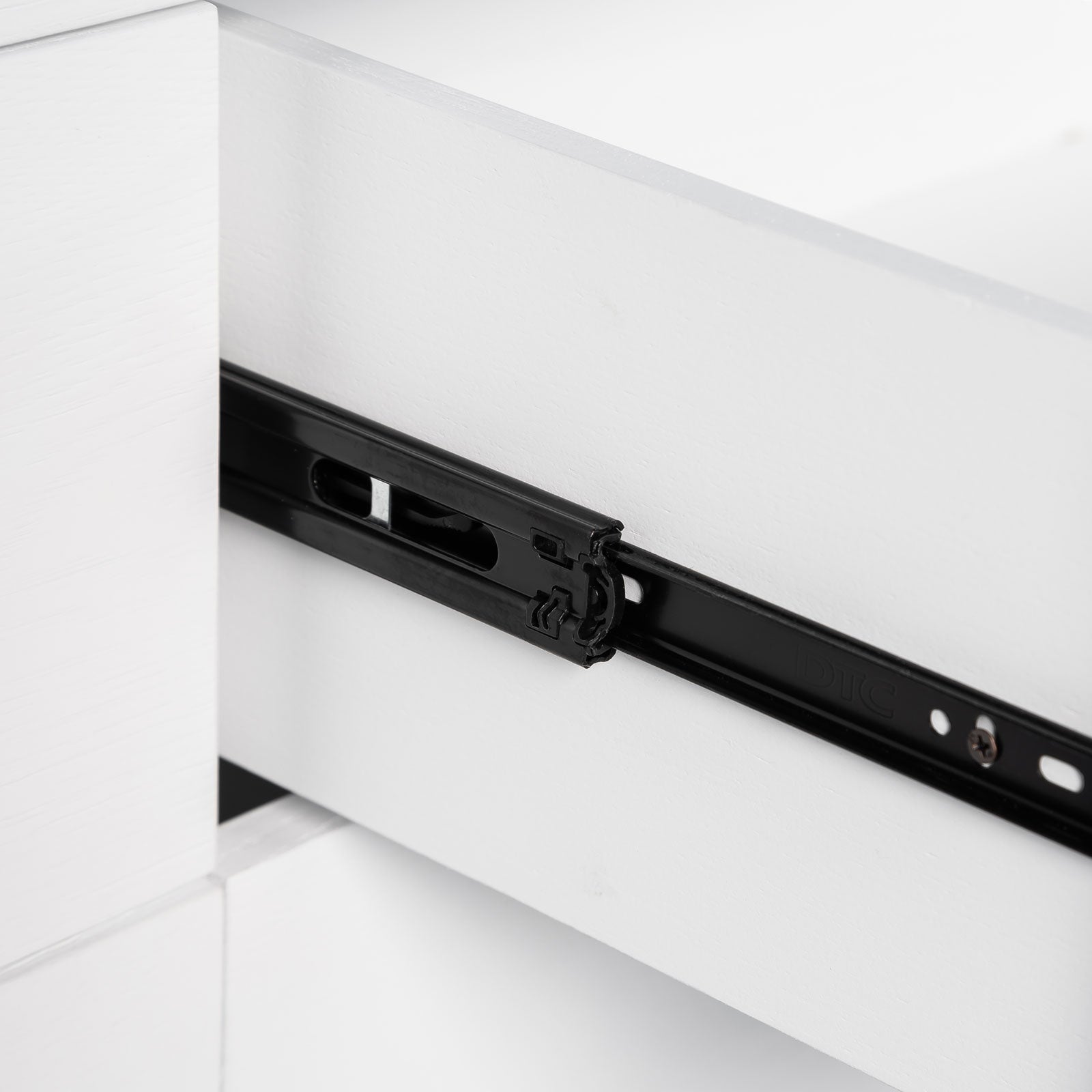 Zara 9 Drawer Dresser