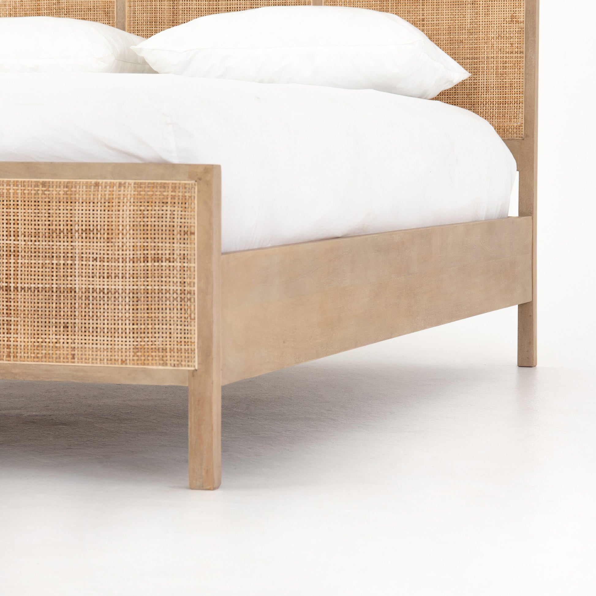 Sally Bed