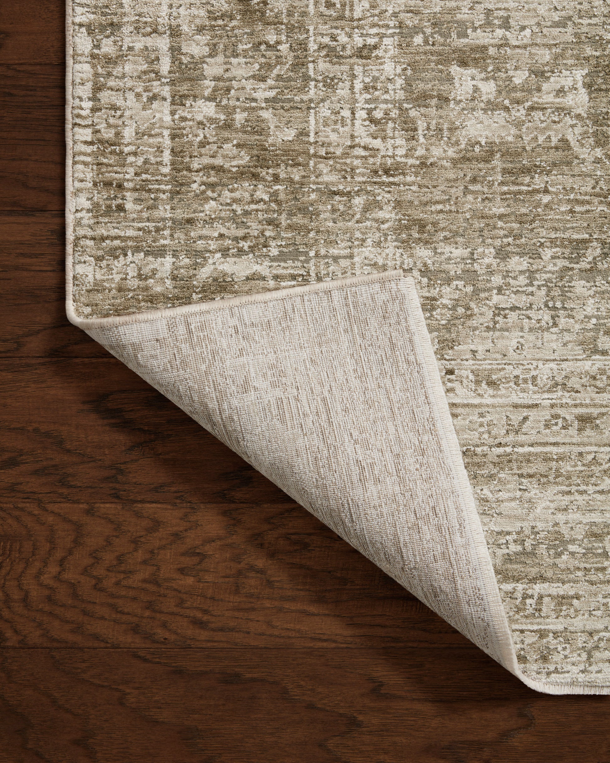 Amber Lewis x Loloi Honora Khaki / Beige