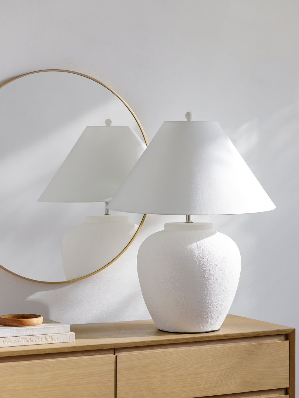 Gulia Table Lamp