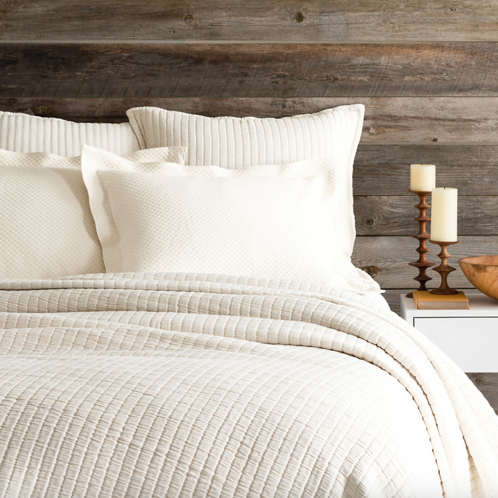 Suki Matelassé Coverlet