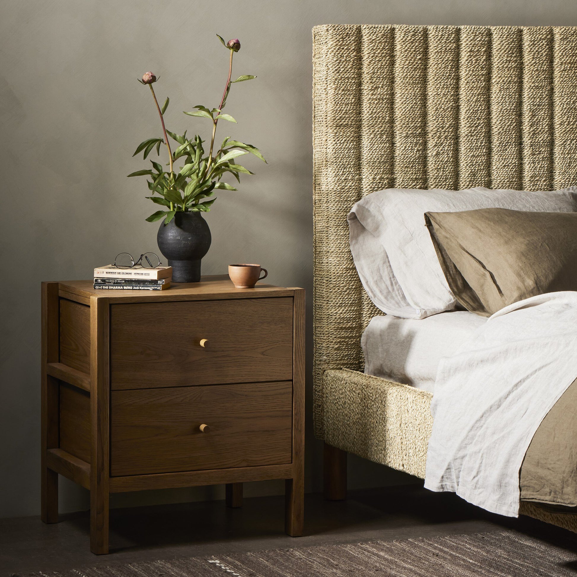 Sebastian Nightstand