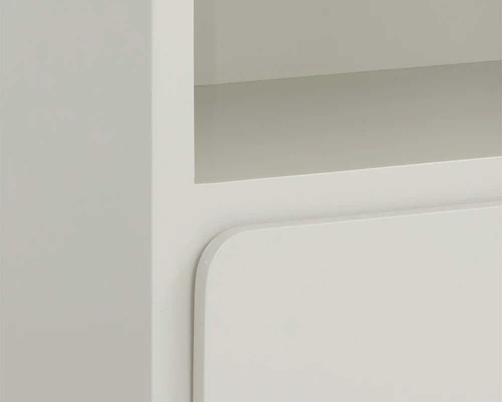 Alfred Nightstand