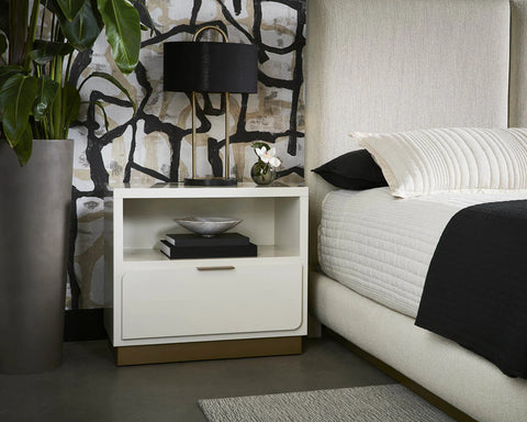 Alfred Nightstand
