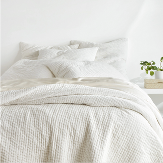 Valerie Velvet Quilt, Dove White