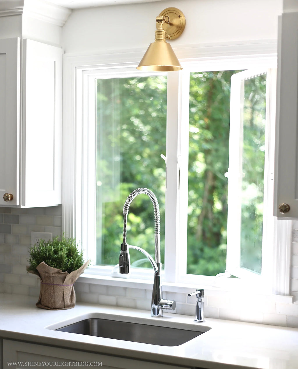 Arnold Sconce