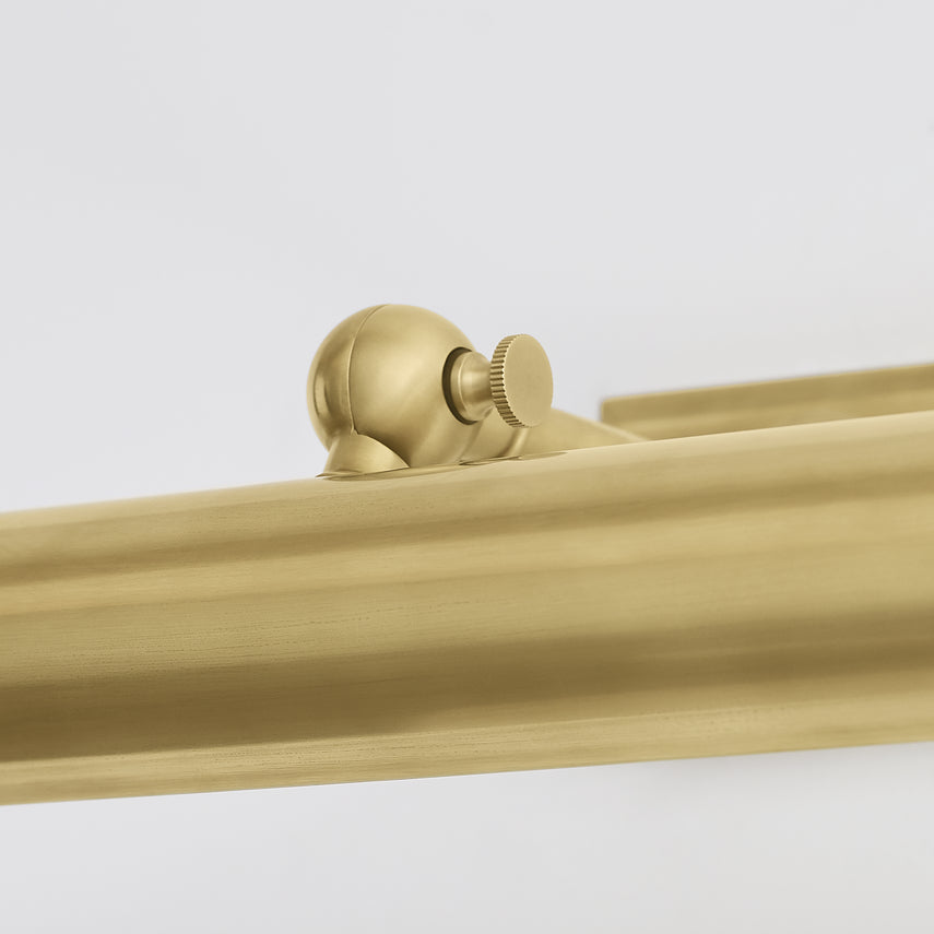 24" Cabinet Maker's Picture Light