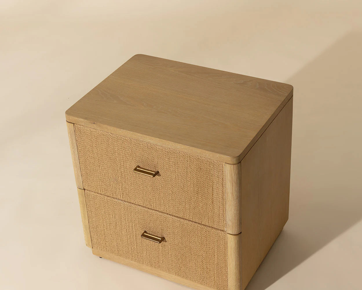 Clara Nightstand