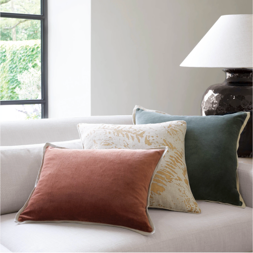 Kalamata Velvet / Linen Russet Pillows