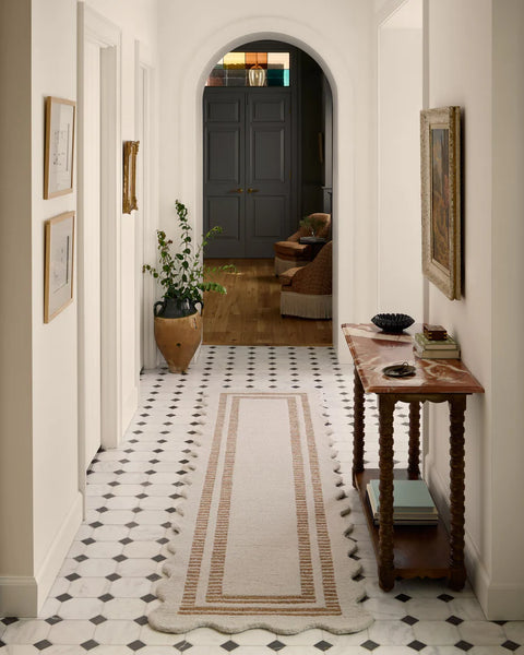 Chris Loves Julia x Loloi, Scottie Ivory / Rust Rug