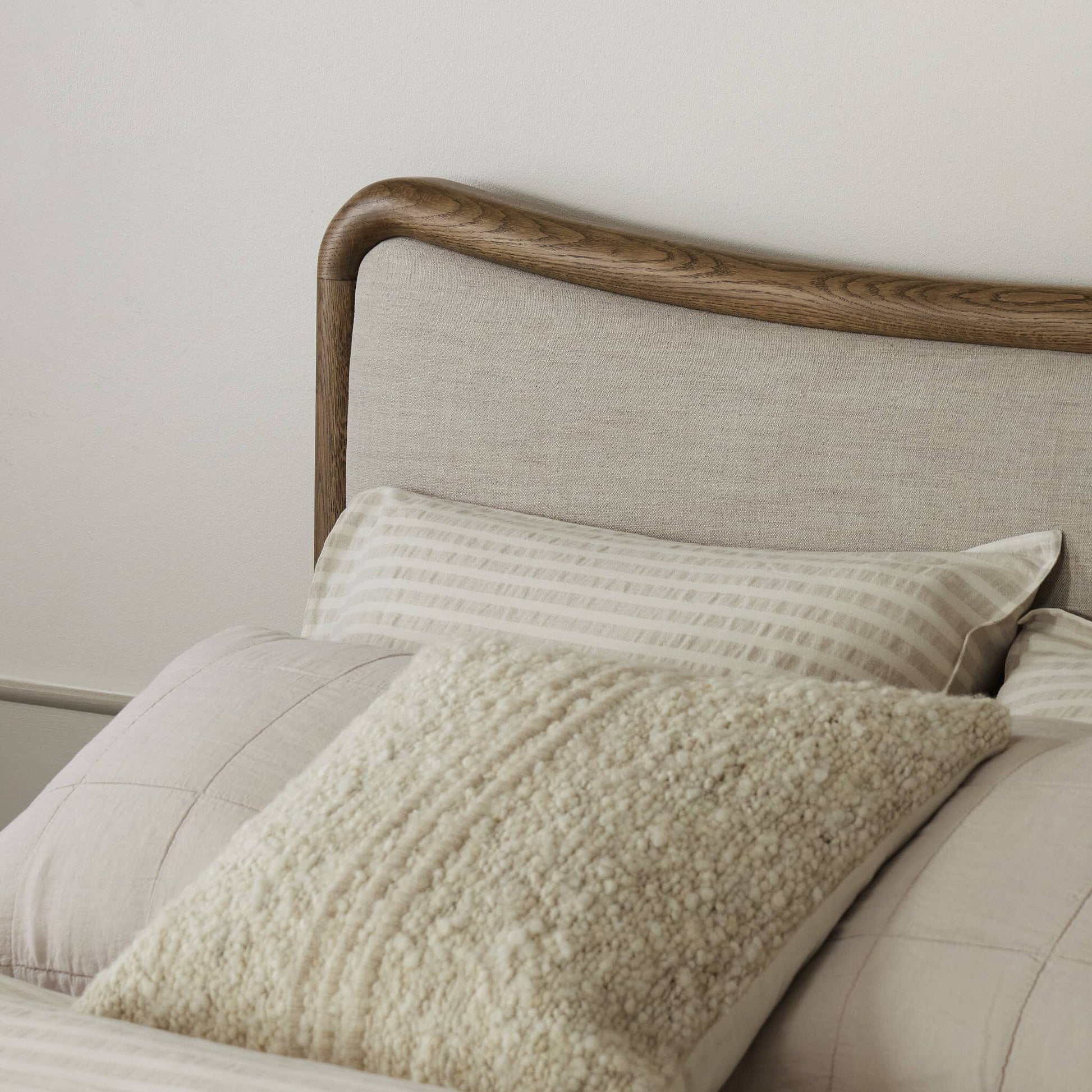 Oliver Bed