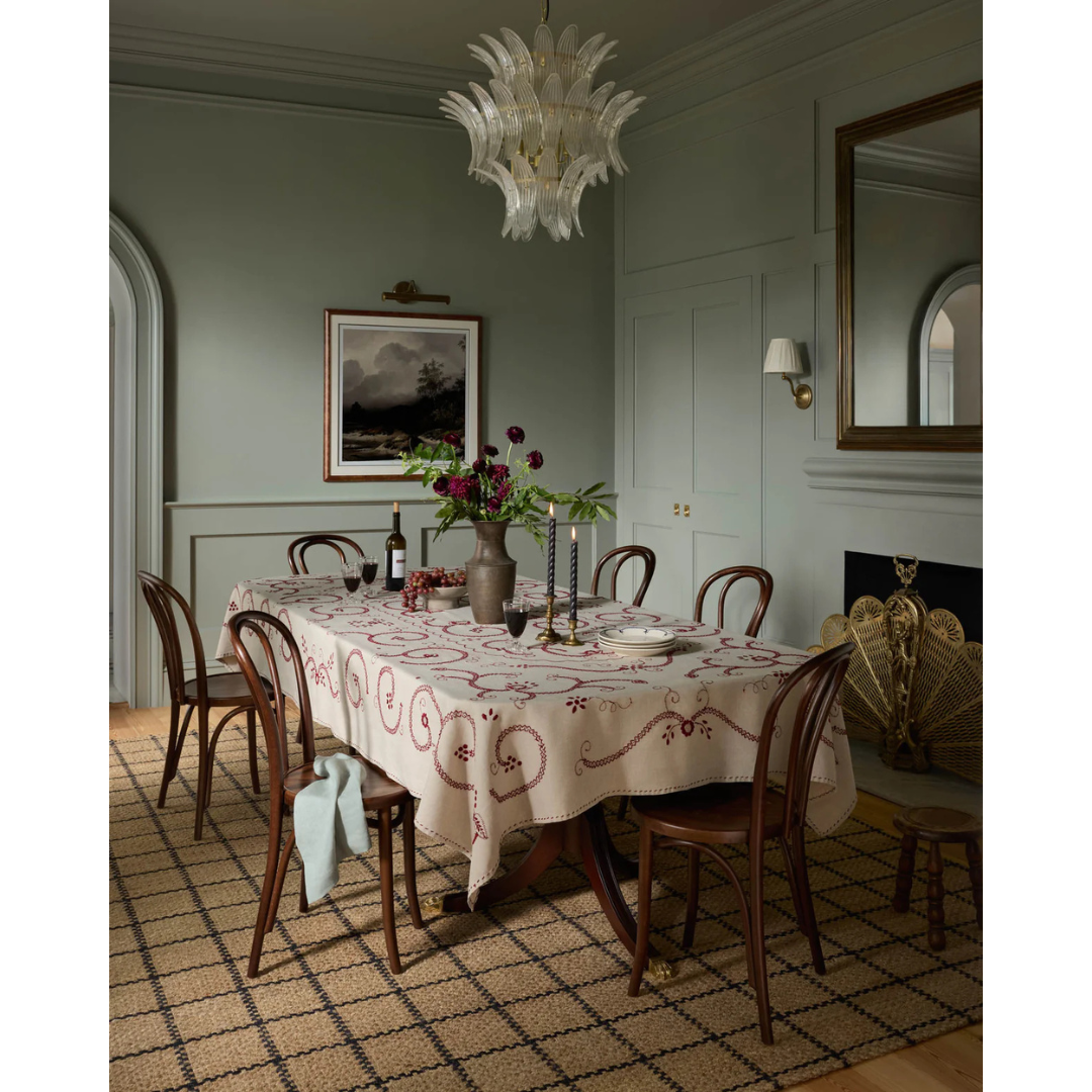 Chris Loves Julia x Loloi, Fletcher Natural / Black Rug