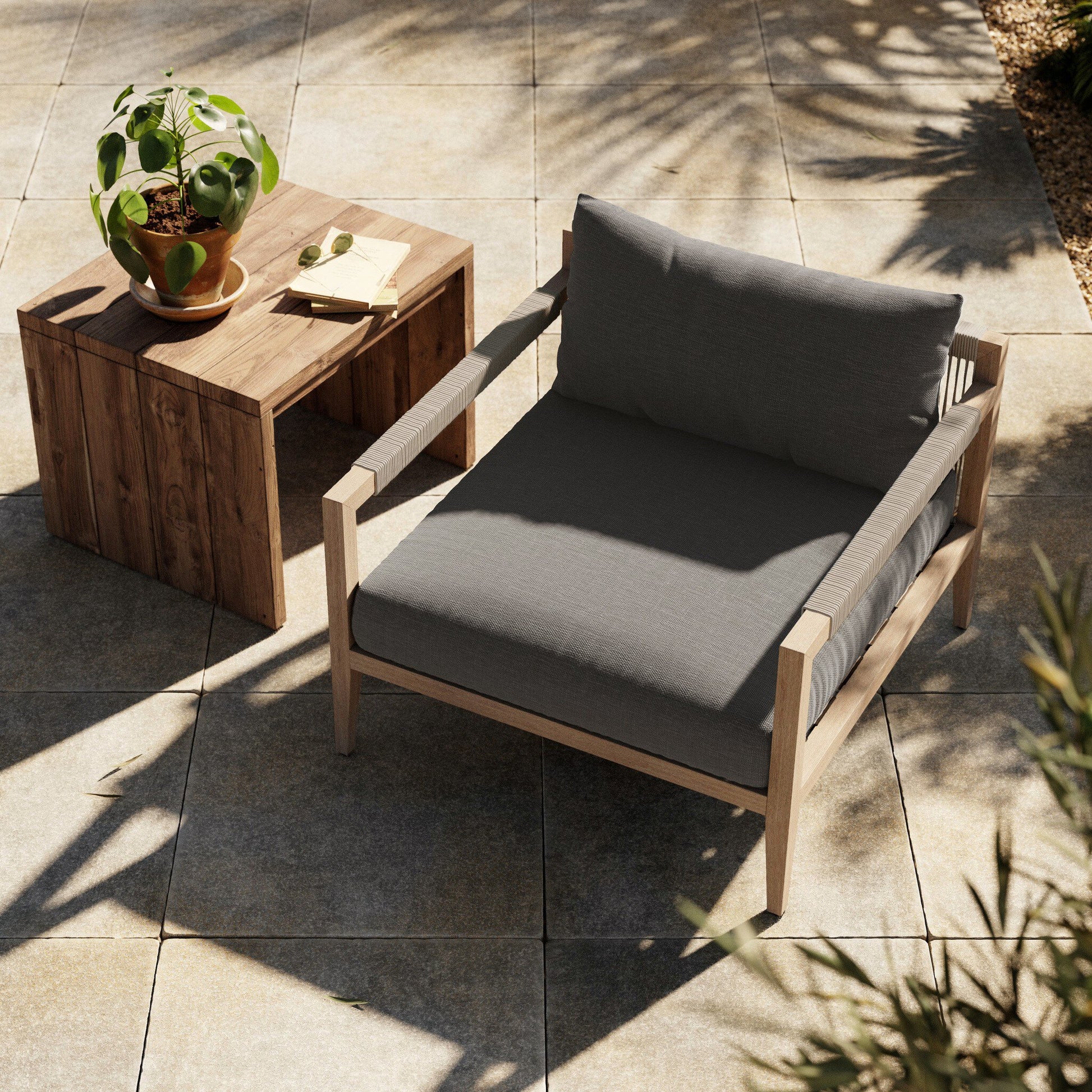 Jason Outdoor Chair