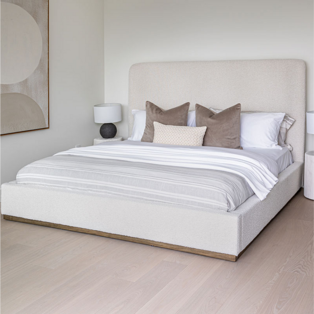 Margot Bed