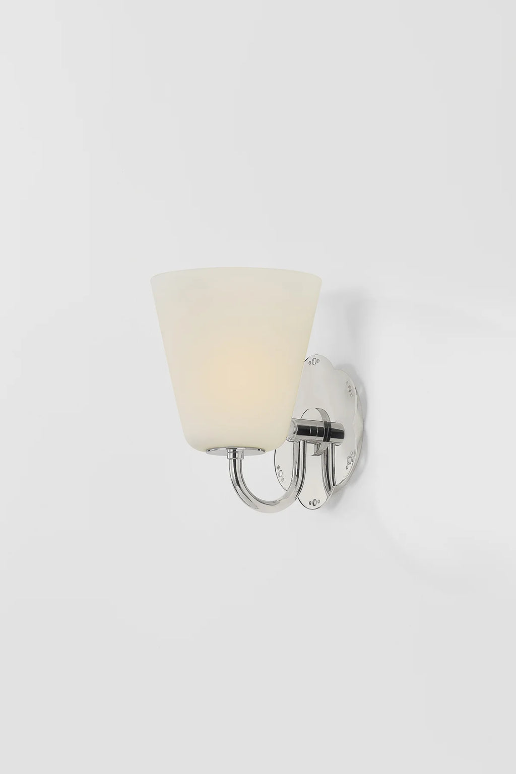 Leonella Sconce