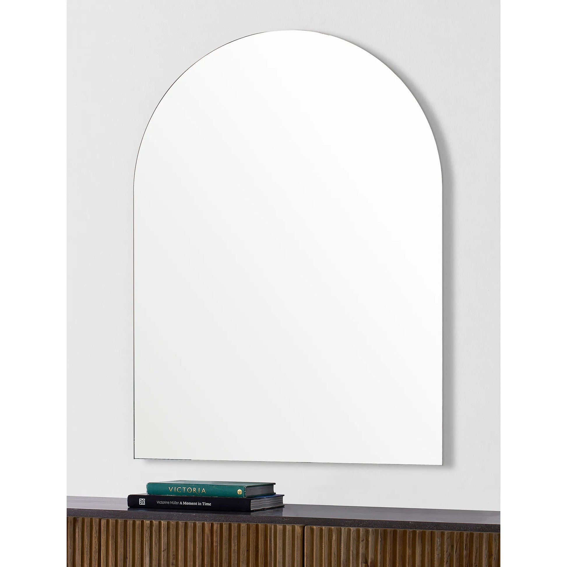 Luciana Mirror