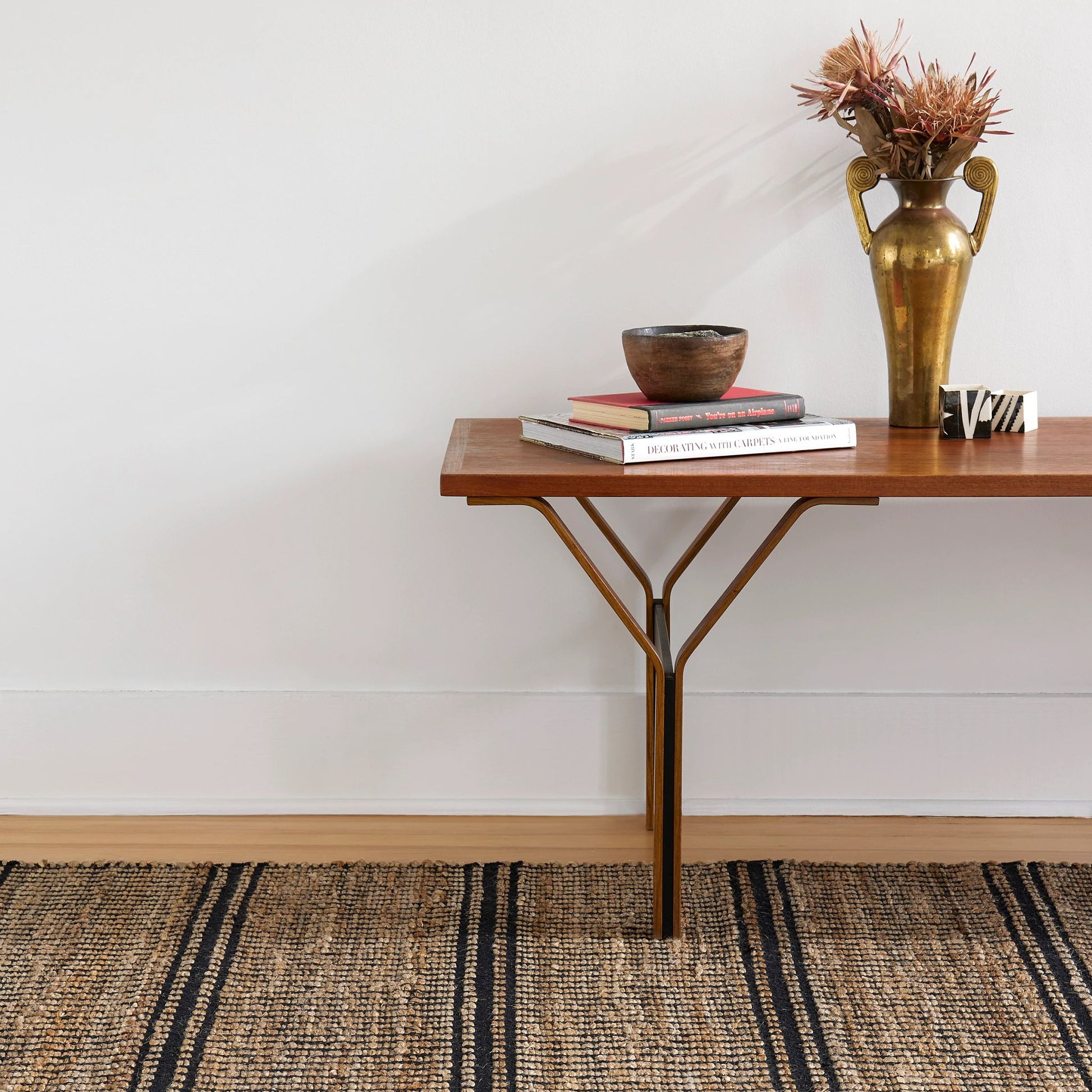Arbor Black Handwoven Jute Rug - DA1967 - 10x14