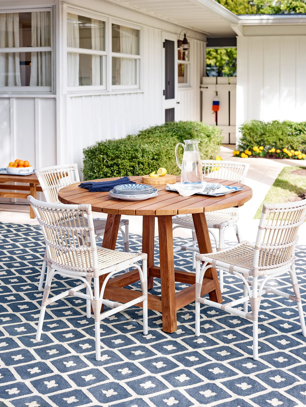 Elizabeth Navy Handwoven Indoor/Outdoor Rug - DA771 - 10x14