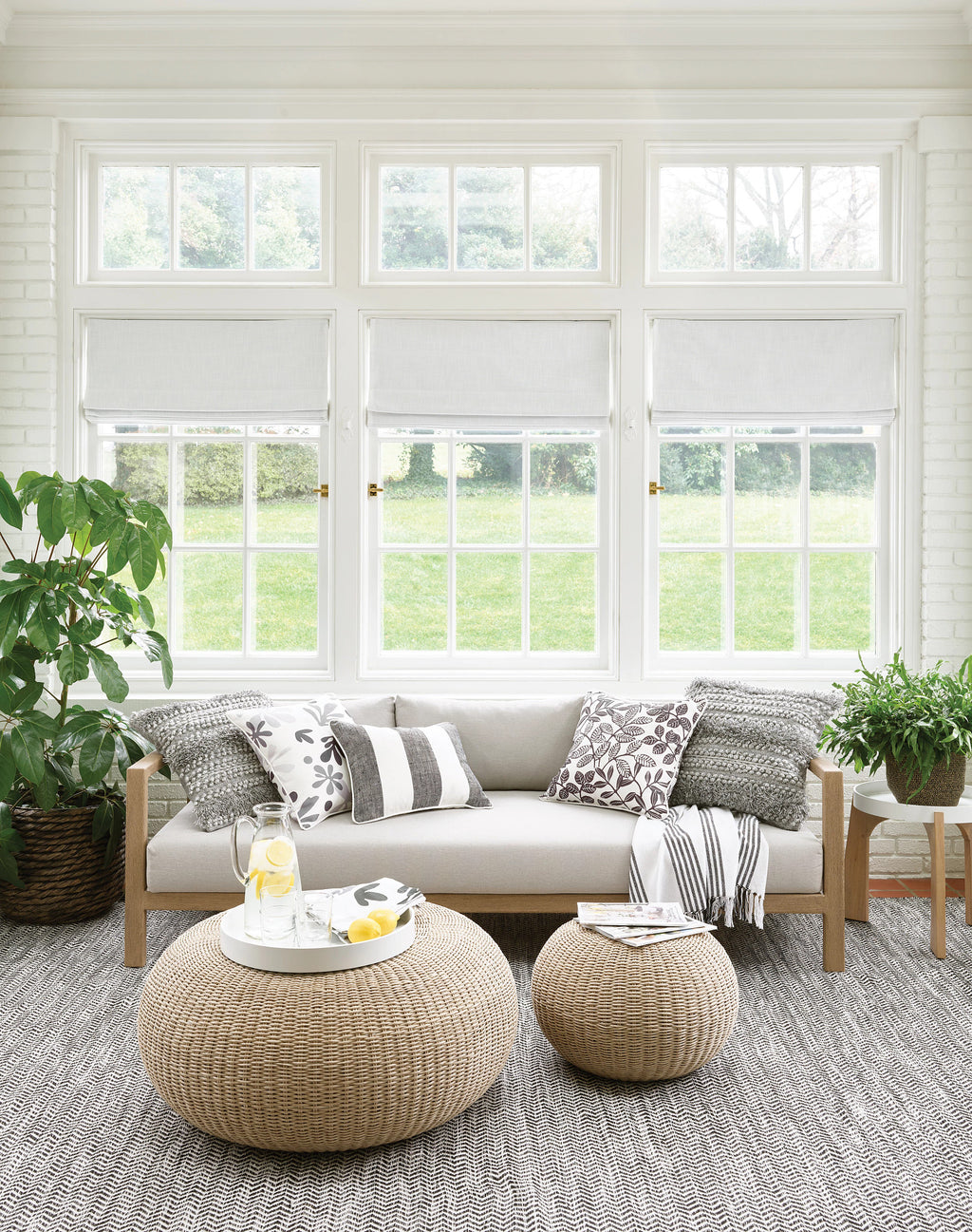 Coastal Black Handwoven Indoor/Outdoor Rug - DA1906 - 10x14