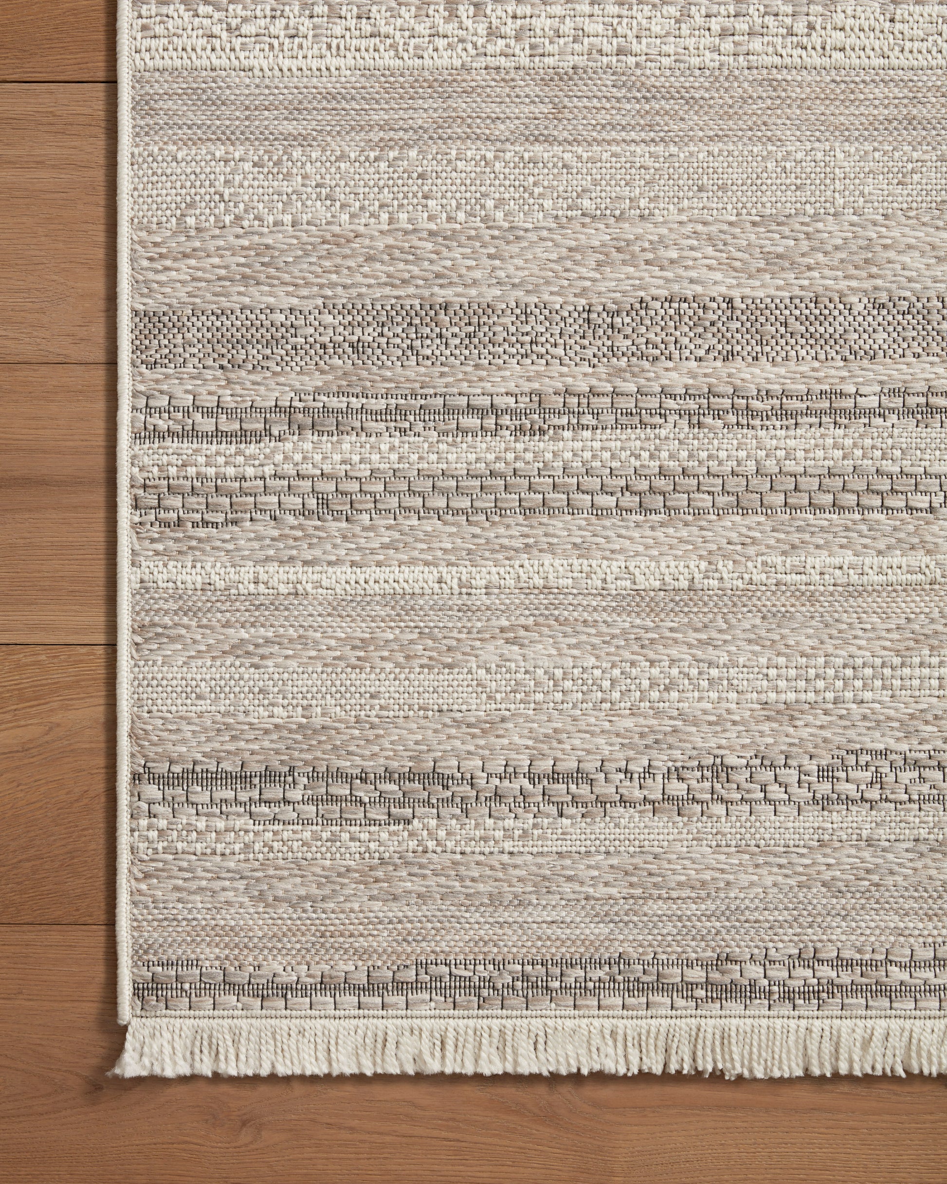 Amber Lewis × Loloi Malibu II Ivory / Dove Rug