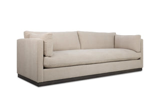 Naomi Sofa