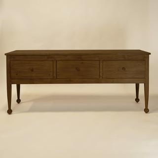 Margot Console