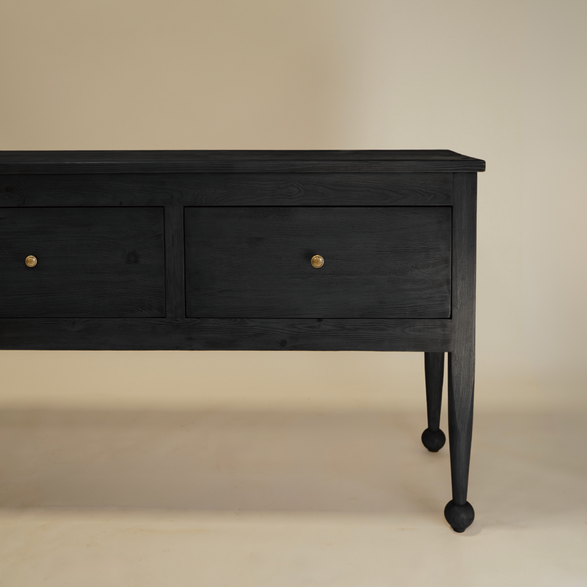 Margot Console