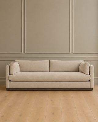 Naomi Sofa