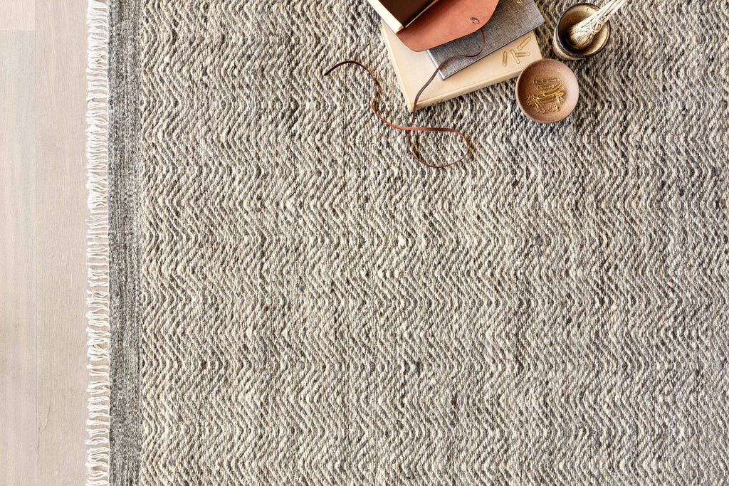 Omen Grey 9'-3" x 13' Area Rug - OME-01 - 9'-3" x 13'
