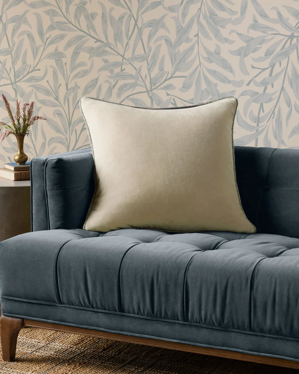 Liza Ivory Pillow