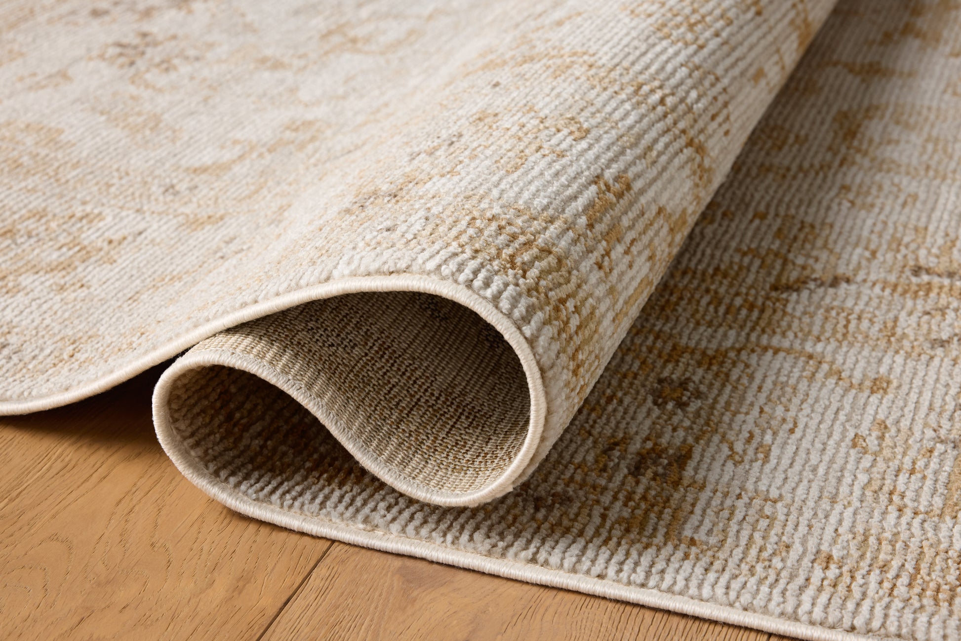 Magnolia Home by Joanna Gaines x Loloi Pace Natural / Gold 11'-6" x 15'-4"  Area Rug - PAC-02 - 11'-6" x 15'-4" 