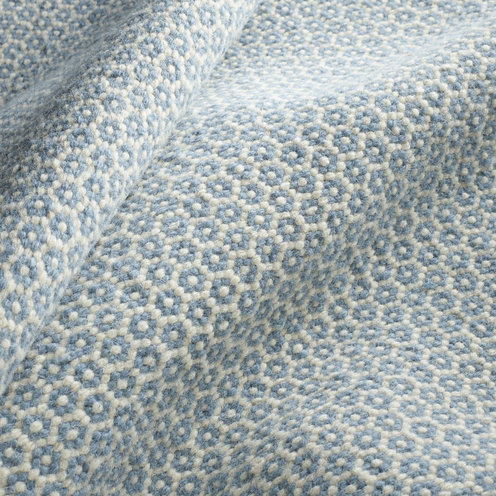 Honeycomb French Blue/Ivory Handwoven Wool Rug - RDA446 - 10x14
