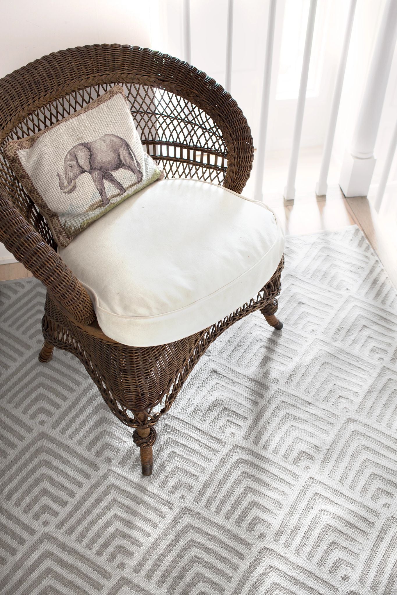 Cleo Cement Handwoven Indoor/Outdoor Rug - RDB275 - 10x14