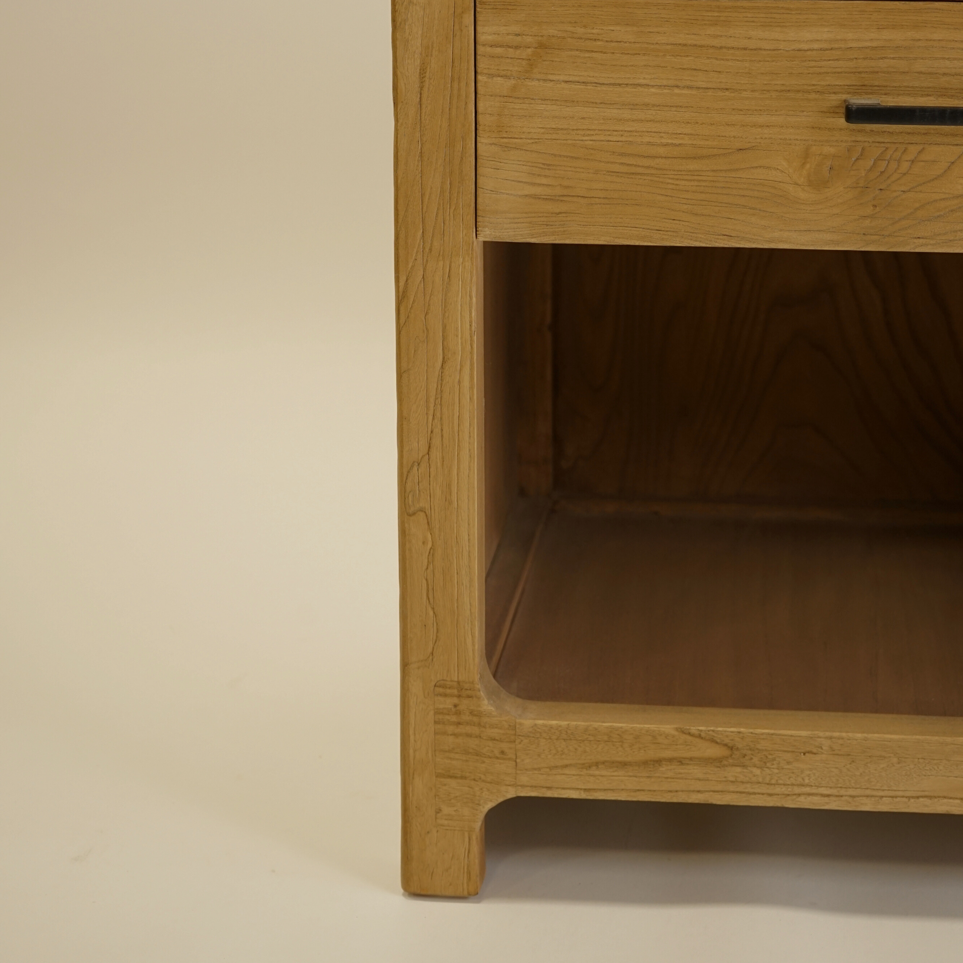 Huey Nightstand