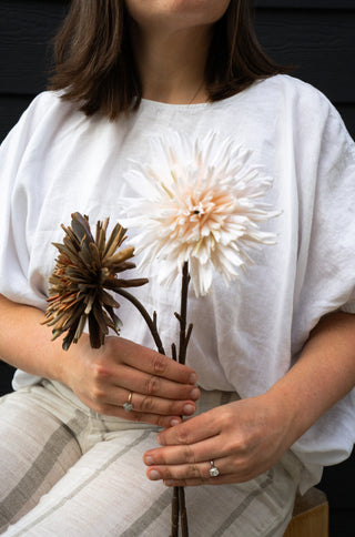 Dahlia Real Touch, Cream