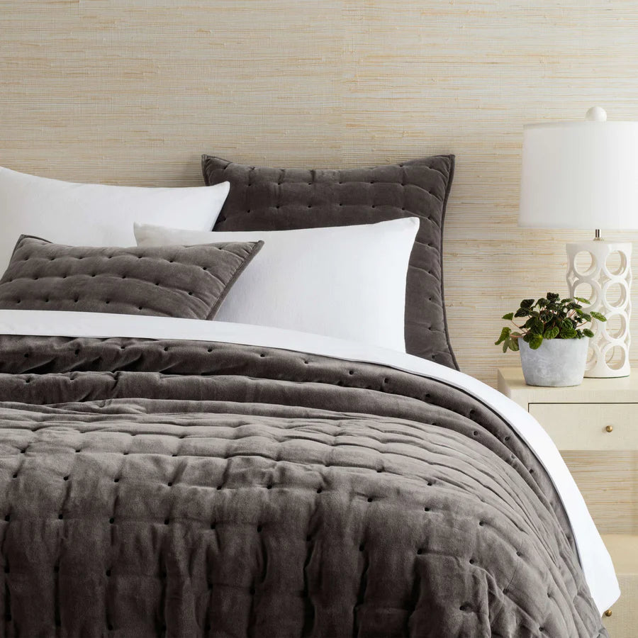 Noah Velvet Quilt