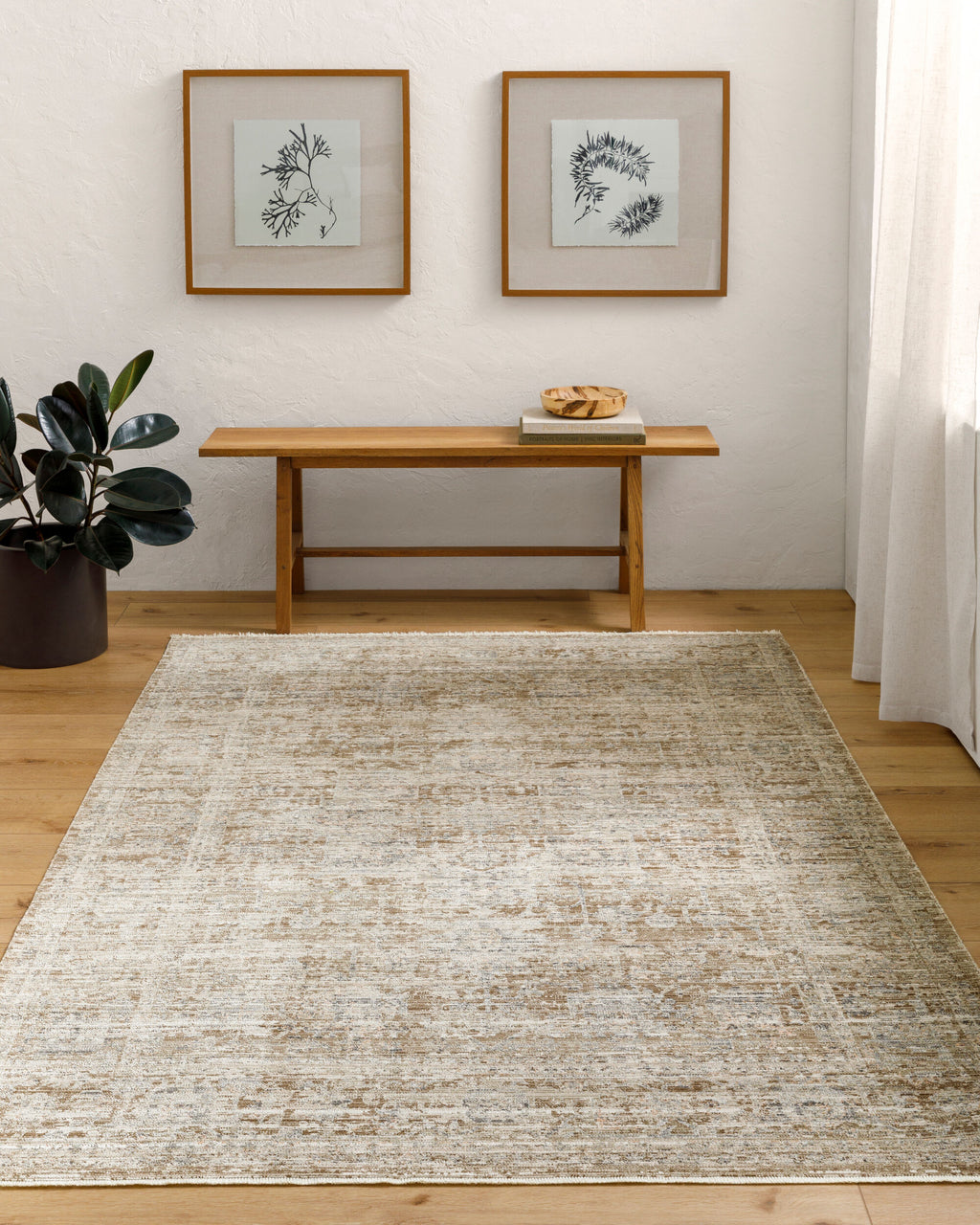 Margaret Machine Washable Rug