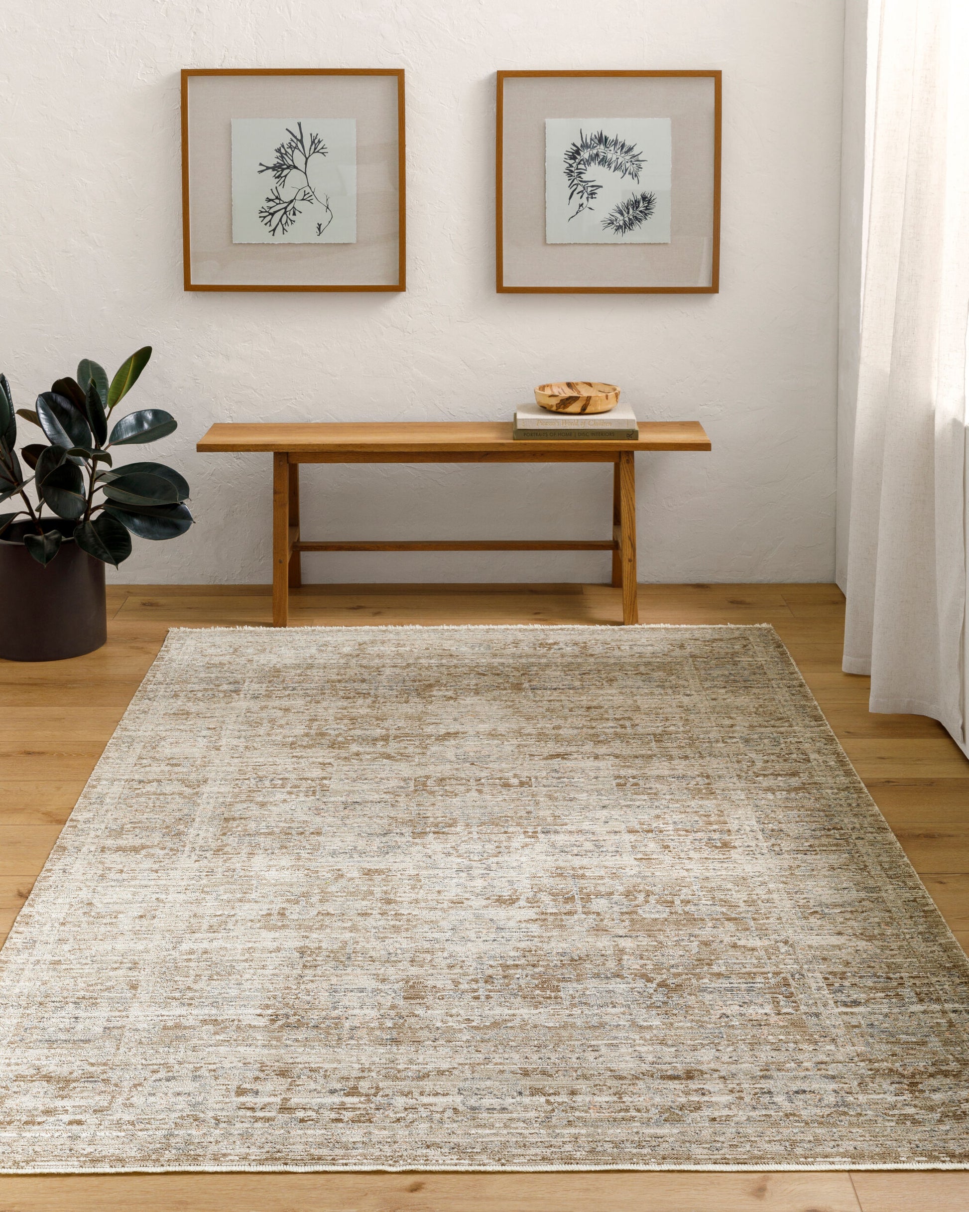 Margaret Machine Washable Rug