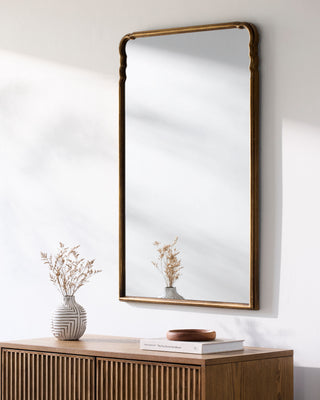 Billie Mirror