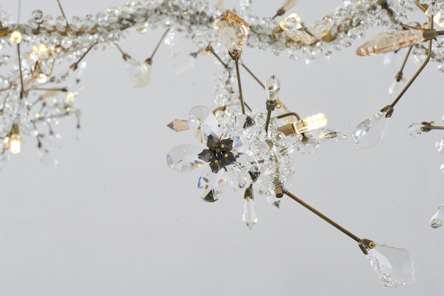 Darlington 30 Light Chandelier